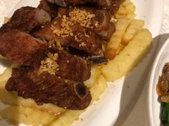 金蒜排骨-漓江又一軒·广西菜·桂林米粉(梅林店)