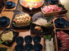 -湊湊火锅·茶憩(打浦桥日月光店)