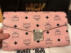 -MCM(比斯特上海购物村店)