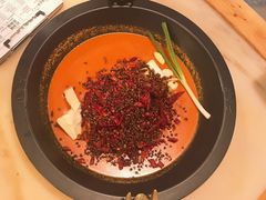 -黄潇洒老火锅(九眼桥宏济巷店)