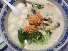 极品鱼头皇-山外山菜馆(玉泉路店)