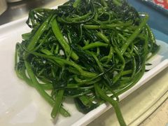 -阿浪海鲜连锁加工店(B栋2排1号火车头店)