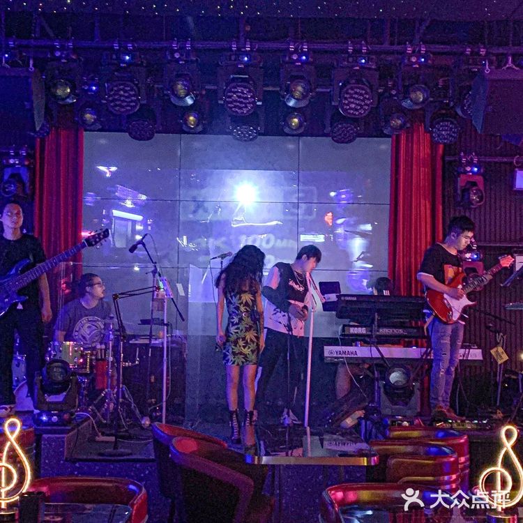 苏州探店｜超有氛围感公社 李公堤浪漫西餐厅
