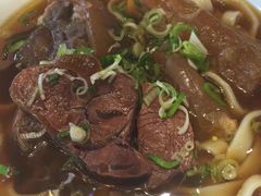 -天下三绝 牛肉面/红酒
