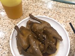 卤水乳鸽-煲煲掂风味煲仔饭餐厅(西区店)