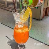 今天的浪漫🥀是河西这杯微醺冰淇淋给的
