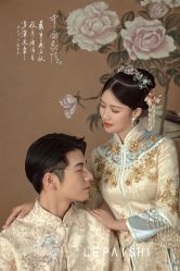 -乐派诗婚纱摄影