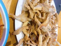 椒盐什菌-觅山云南菜(泊富ICITY店)