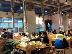 大堂-么肆烤肉·中式自助·烤肉大排档(街道口季佳PAI店)