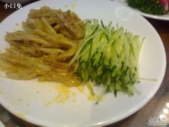 芥末鸭掌，作料很北京～-到家尝北京菜(西坝河店)