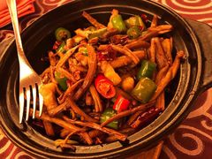 干煸茶树菇-亚龙湾红树林度假酒店御粤阁