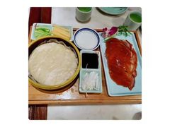 -韵秋荷(宝山龙湖天街店)