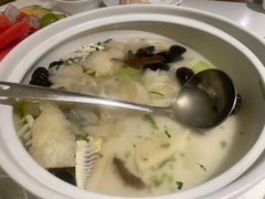 -聚友斋(陶瓷琉璃馆水晶街店)