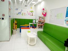 -岳辰齿科(浦东长泰店)