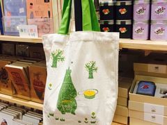 -猫的天空之城概念书店(印象城购物中心店)