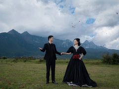 -爱我旅拍婚纱摄影(大理店)