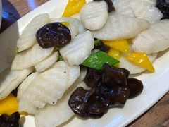 -龙少爷碳火干锅(环球中心店)