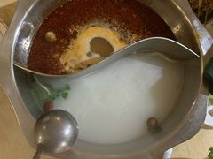 -歪小孩山野鲜货火锅店(银河名座店)