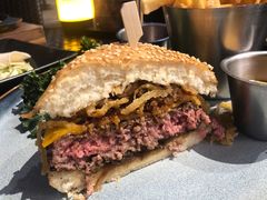 美式烧烤牛肉汉堡-bluefrog蓝蛙(皇庭广场店)