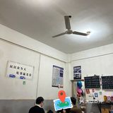 路边牛杂店真的就叫路边牛杂店诶……也太可爱了叭