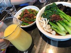 白灼菌菇菜心-新白鹿餐厅(虹桥南丰城店)