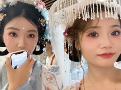 点击看大图 -梦回汉唐汉服旗袍体验馆(拙政园店)