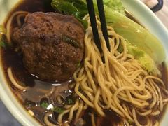 -轻捞慢起面馆(新世界百货店)