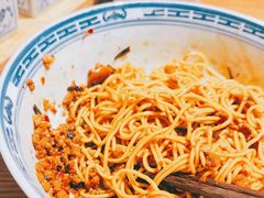 招牌辣肉干拌面-辣肉面大王(天平路店)