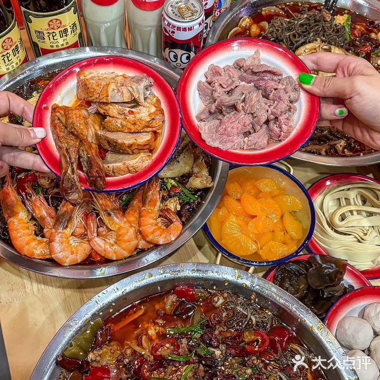 排了几个小时的队吃的水煮鱼真的好值❗