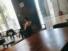 -星巴克(深圳世界金融中心店)