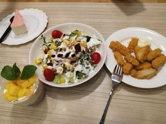 -卢家妈妈·西餐厨房(卜蜂中心店)