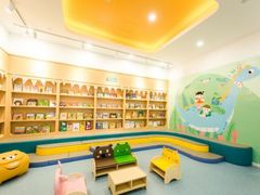 -戊辰亲子游泳俱乐部