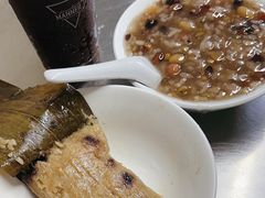 -芳婆糕团店(王府大街店)