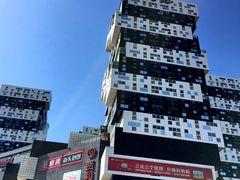 -资和信百货商场