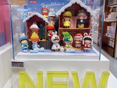 -泡泡玛特POPMART(蓝色港湾店)