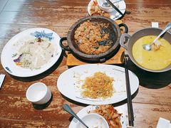 -小菜园新徽菜(芜湖奥特莱斯店)