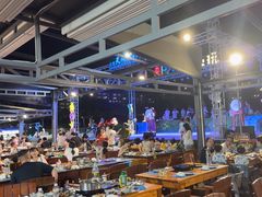 -渔家火锅·海鲜自助餐·演艺(亚龙湾天域酒店)
