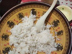 -刘姐啤酒鱼民族演艺餐厅(西街总店)