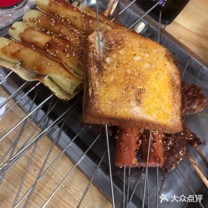 小老虎图片