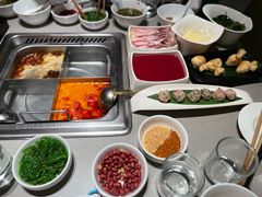 -海底捞火锅(宝龙广场夜宵主题店)