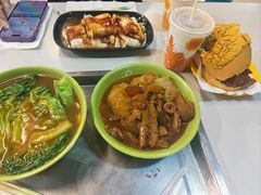 -佑汉小贩大楼熟食中心