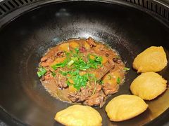 -锅老头海鲜铁锅炖