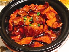 草菇烧牛腩-那家小馆•北京菜•烤鸭(中关村店)