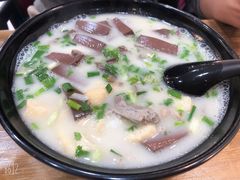 -鸭小妹鸭血粉丝(老门东店)