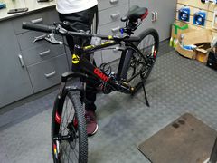 -GIANT捷安特自行车专卖店(金桥台儿庄路店)