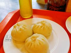 猪肉大葱包子-天兴居(鲜鱼口街店)