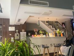 -欣羽摄影工作室(小河缤纷广场店)