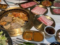 -炙城·韩式烤肉(南京东路店)