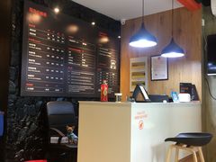 -八公叔叔宠物美容连锁(春申店)