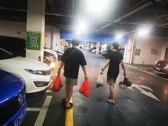 -三亚新鸿港水果一级批发市场